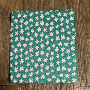 Floral Patterned Square Mat